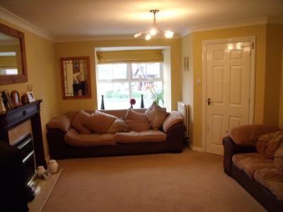 A Nightingale Close  Droitwich Spa